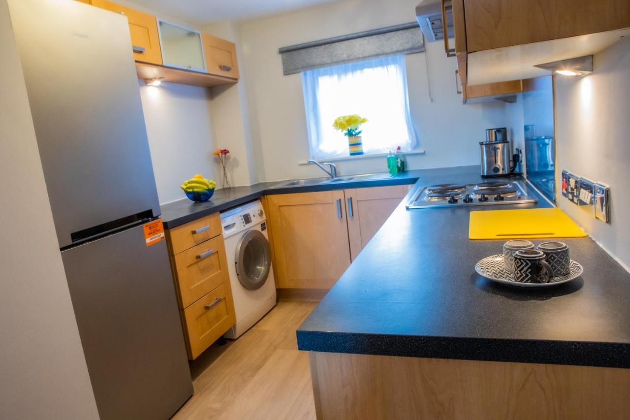 Newly Furnished Appartment Near Train Station Wolverhampton Exterior photo