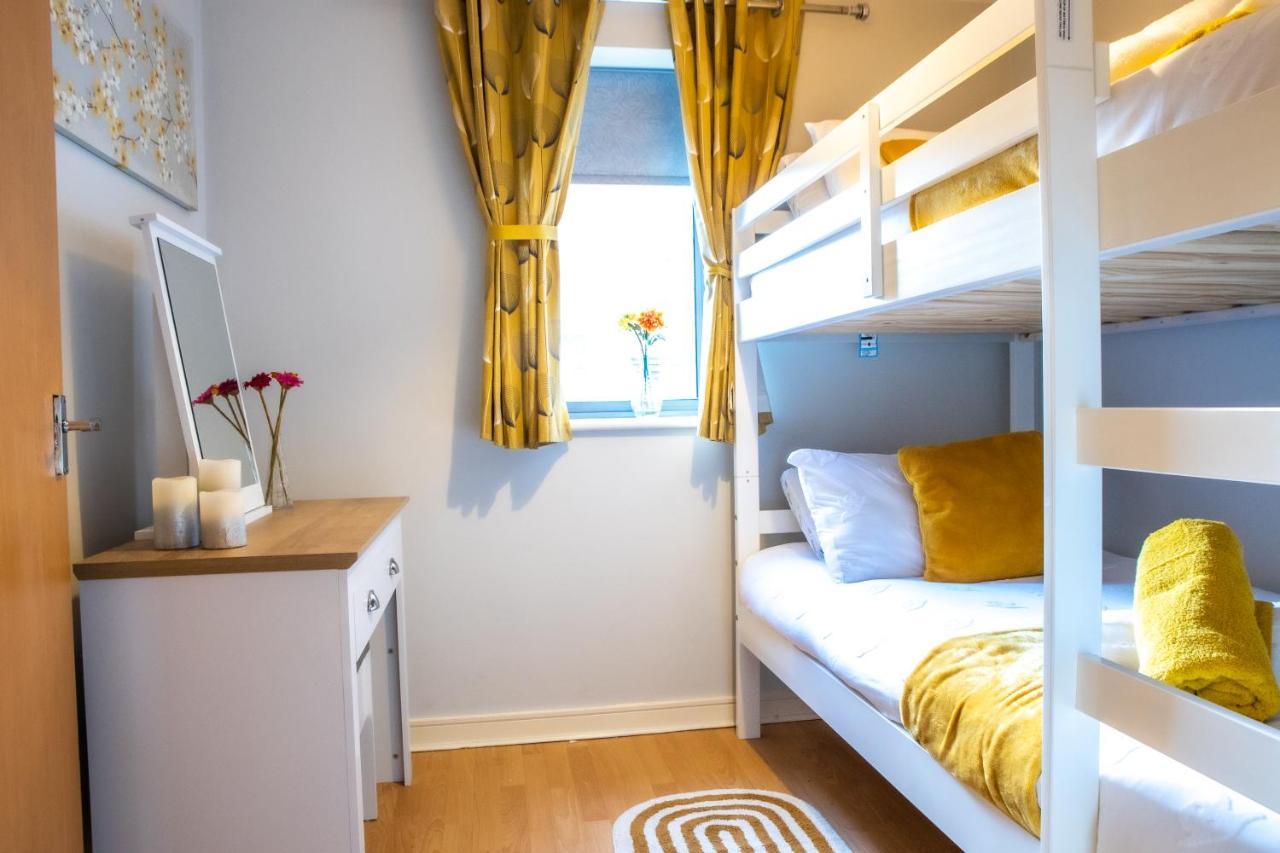 Newly Furnished Appartment Near Train Station Wolverhampton Exterior photo